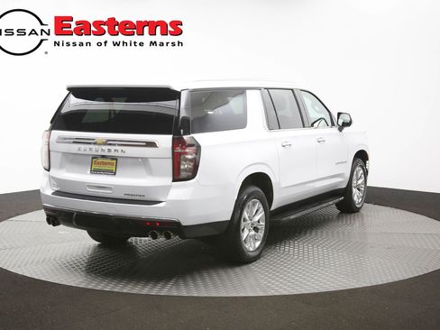 Used 2023 Chevrolet Suburban Premier RWD image 43