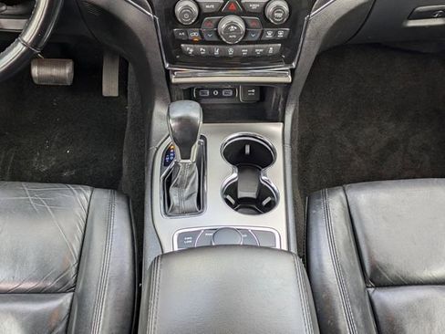 Used 2022 Jeep Grand Cherokee Limited w/ Trailer Tow Group IV image 20