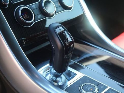 Used 2016 Land Rover Range Rover Sport Supercharged image 21