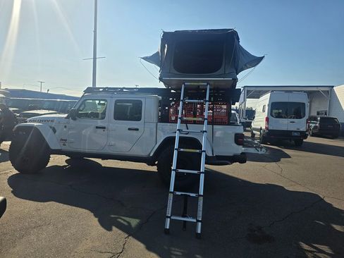 Used 2023 Jeep Gladiator Mojave w/ Cold Weather Group image 59