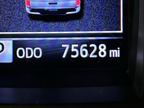 Certified 2019 Toyota Tacoma TRD Off-Road image 11