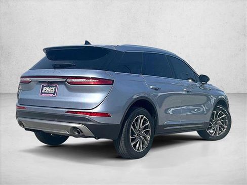 Used 2022 Lincoln Corsair FWD image 2