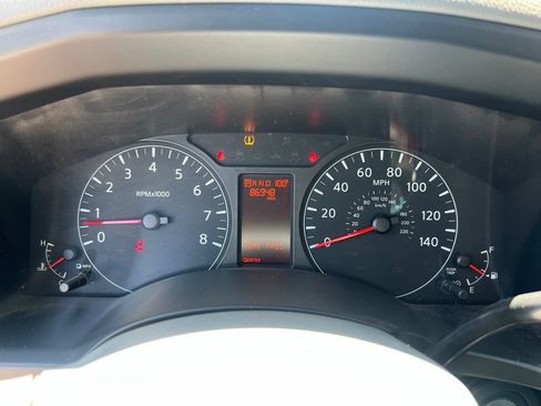 Used 2016 Nissan NV 3500 SL RWD image 14