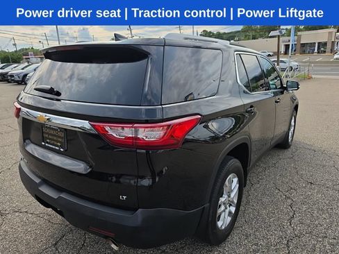 Used 2018 Chevrolet Traverse LT AWD/4WD image 3