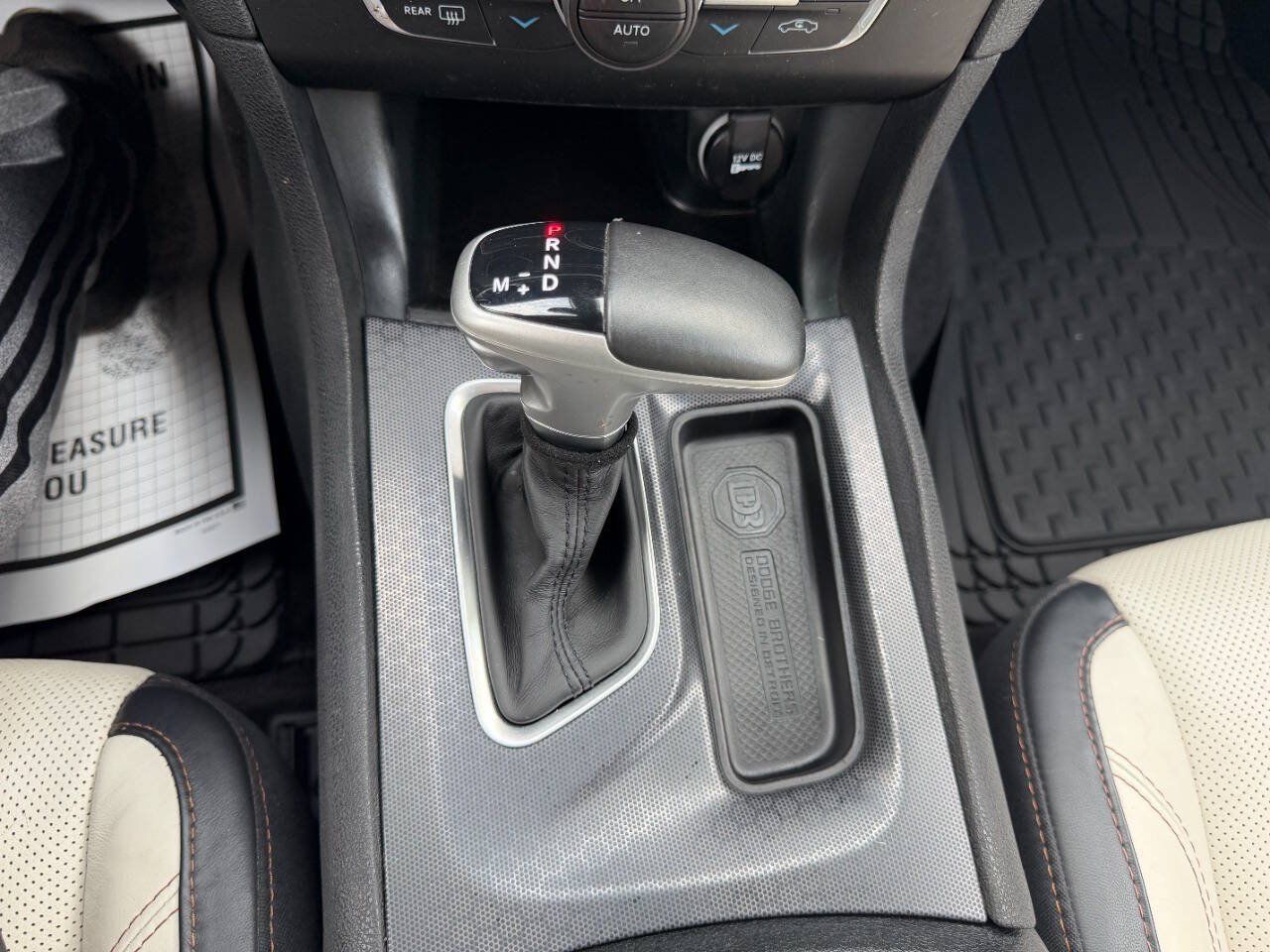 Used 2016 Dodge Charger SXT w/ AWD Plus Group image 26