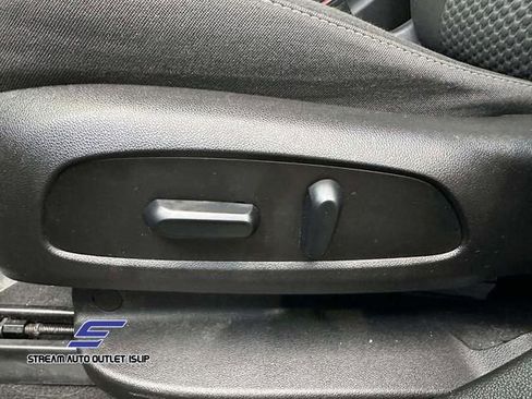 Used 2019 GMC Acadia SLE w/ Driver Alert Package I image 18