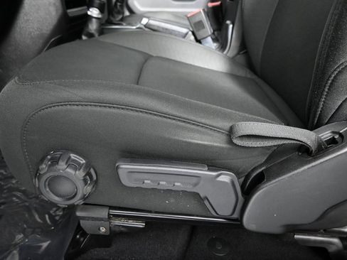 Used 2020 Jeep Wrangler Sport image 20