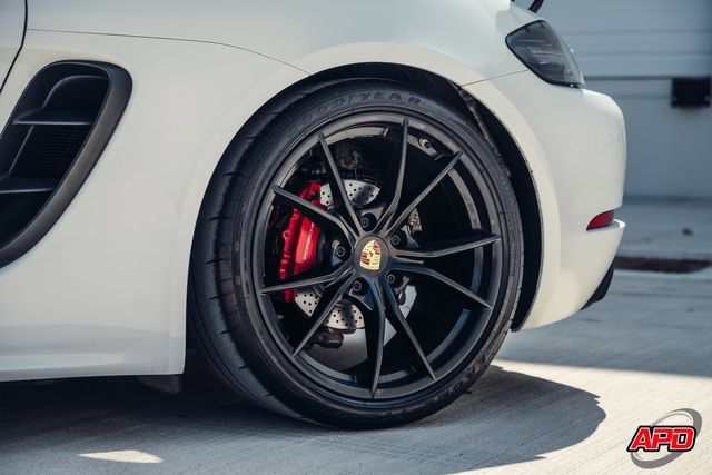 Used 2018 Porsche 718 Cayman GTS RWD image 43