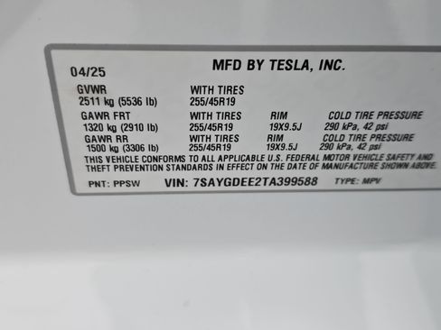 Used 2026 Tesla Model Y Long Range image 33