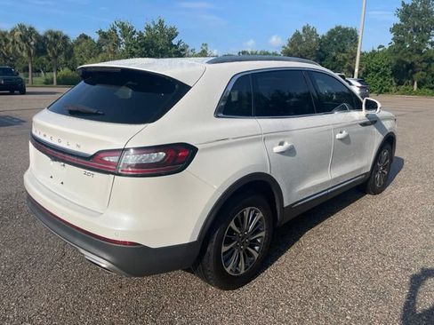 Used 2020 Lincoln Nautilus FWD w/ Equipment Group 101A image 2