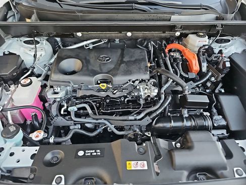 Used 2023 Toyota RAV4 XLE Premium AWD/4WD image 22