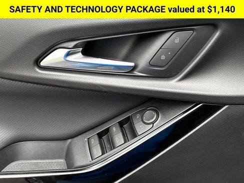 New 2027 Chevrolet Equinox LT w/ Convenience Package II AWD/4WD image 3