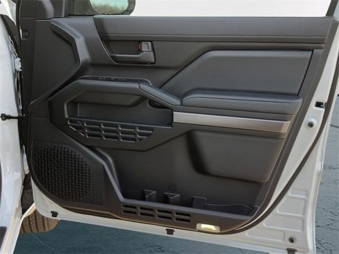 New 2026 Toyota 4Runner SR5 image 11