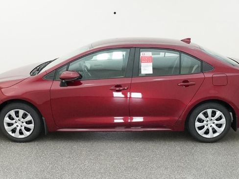New 2026 Toyota Corolla LE FWD image 3