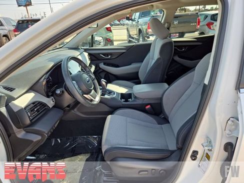 Used 2023 Subaru Outback Premium AWD/4WD image 17