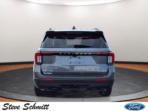 New 2026 Ford Explorer Active image 23