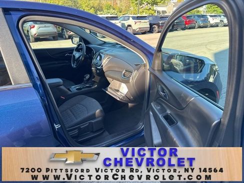 Used 2022 Chevrolet Equinox LT image 33