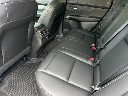 Used 2025 Nissan Murano SL AWD/4WD image 11