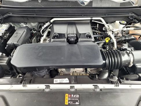 Used 2023 Chevrolet Colorado Z71 w/ Z71 Convenience Package 2 image 37