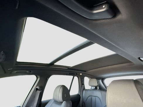 Used 2022 BMW X5 xDrive40i w/ Climate Comfort Package image 22