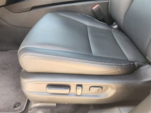 Certified 2025 Honda Ridgeline RTL image 30