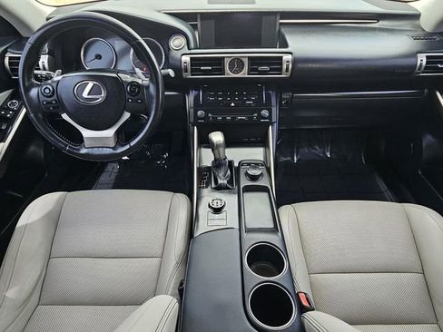 Used 2014 Lexus IS 250 RWD image 19