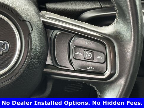 Used 2022 Jeep Gladiator Sport AWD/4WD image 13