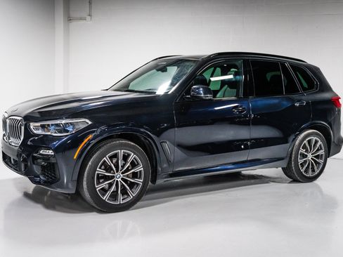 Used 2019 BMW X5 xDrive40i w/ M Sport Package AWD/4WD image 6