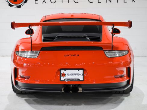 Used 2016 Porsche 911 GT3 RS RWD image 3