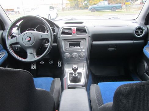 Used 2005 Subaru Impreza WRX STI image 13
