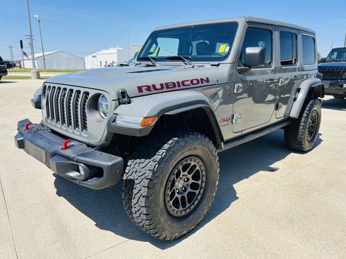 Used 2022 Jeep Wrangler Unlimited Rubicon w/ Xtreme Recon 35" Tire Package AWD/4WD image 31