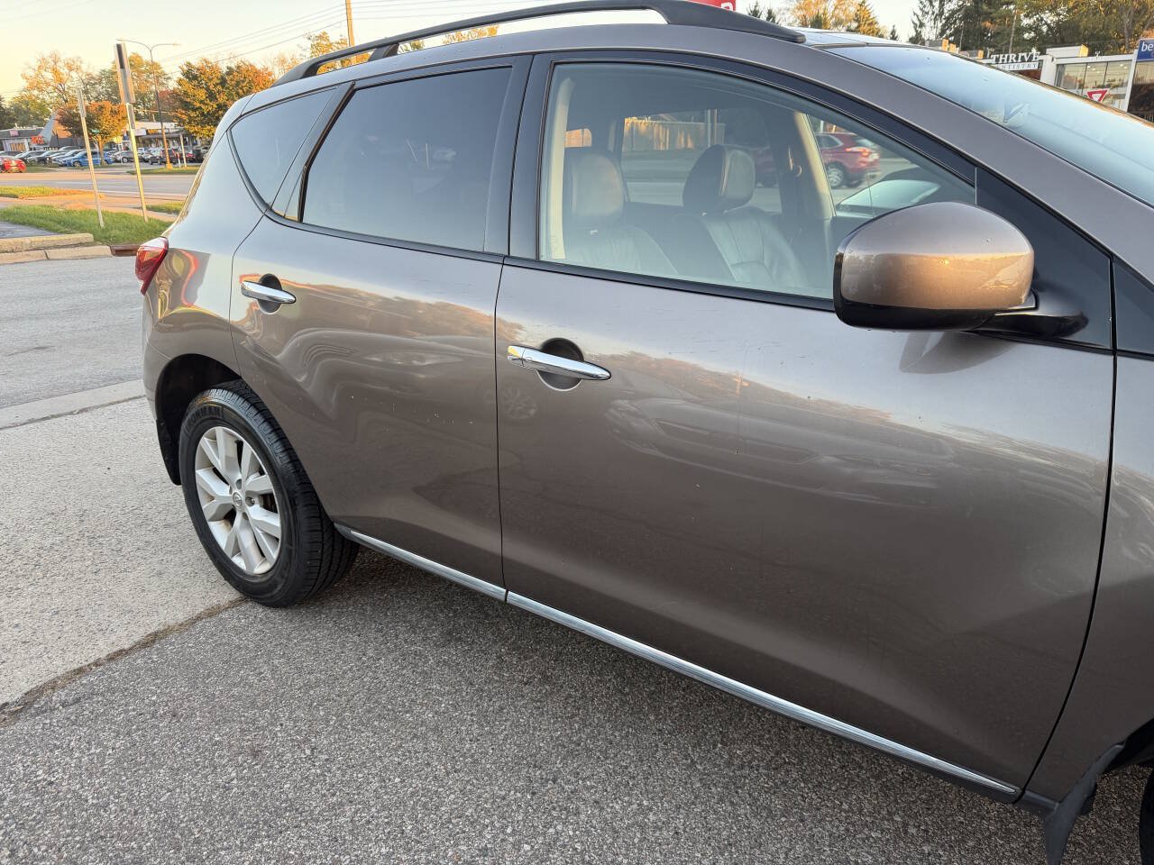 Used 2014 Nissan Murano SL w/ Navigation Package AWD/4WD image 4