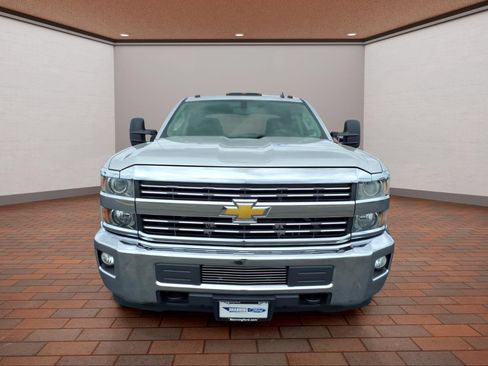 Used 2015 Chevrolet Silverado 2500 LT w/ LT Convenience Package AWD/4WD image 3