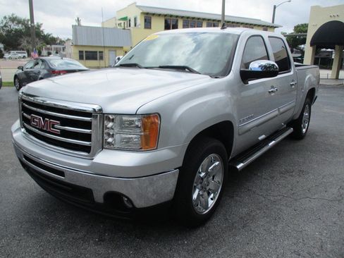 Used 2013 GMC Sierra 1500 SLE RWD image 3