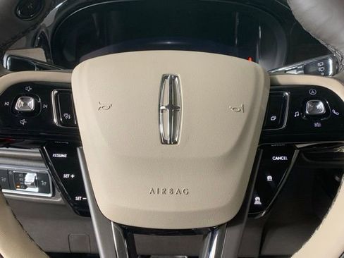 New 2024 Lincoln Corsair Grand Touring w/ Equipment Group 301A image 22