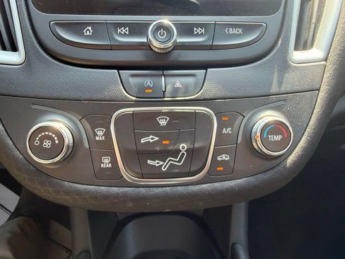 Used 2022 Chevrolet Malibu RS FWD image 20