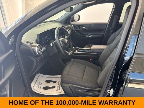Used 2025 Chevrolet Equinox LT AWD/4WD image 7