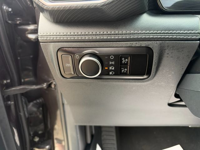 Used 2024 Ford Mustang Premium RWD image 13
