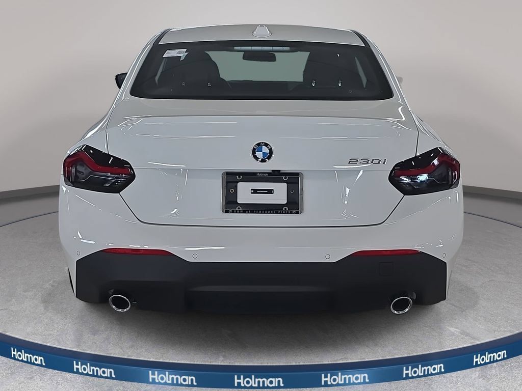 Used 2026 BMW 230i Coupe w/ Convenience Package RWD image 5