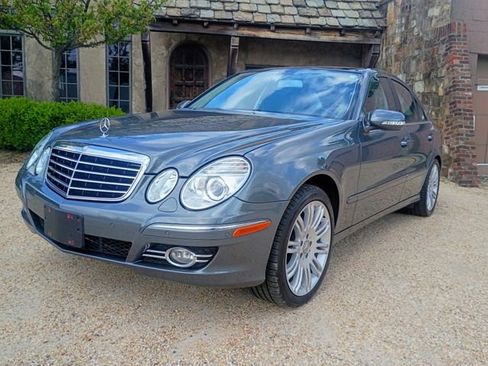Used 2007 Mercedes-Benz E 350 Sedan image 4