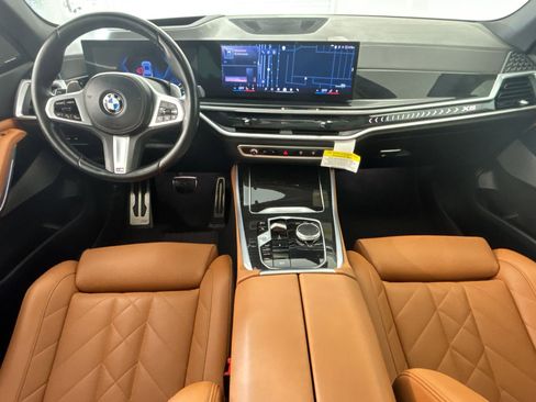 Used 2024 BMW X5 sDrive40i w/ M Sport Package image 14
