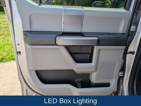 Used 2020 Ford F150 XLT w/ Equipment Group 302A Luxury AWD/4WD image 33