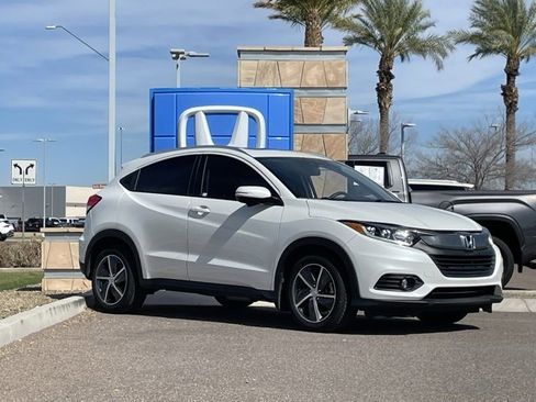 Certified 2022 Honda HR-V EX-L image 4