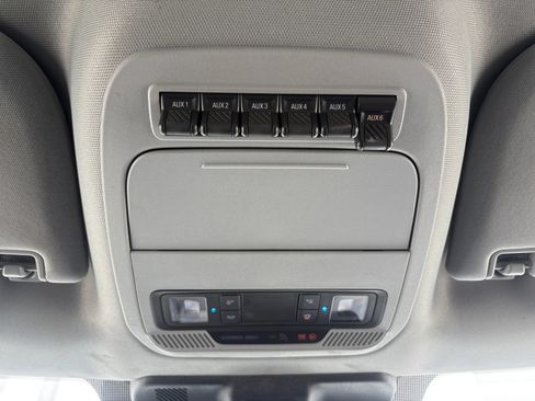 Used 2024 Ford F350 XLT AWD/4WD image 35