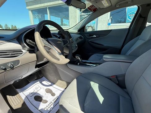 Used 2022 Chevrolet Malibu LT image 5