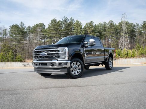 New 2026 Ford F350 Lariat w/ Lariat Ultimate Package AWD/4WD image 1