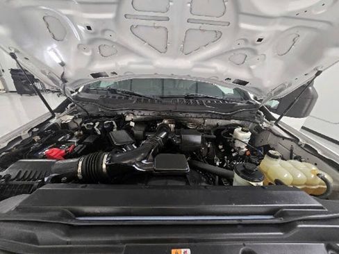 Used 2021 Ford F250 XL w/ Power Equipment Group AWD/4WD image 17