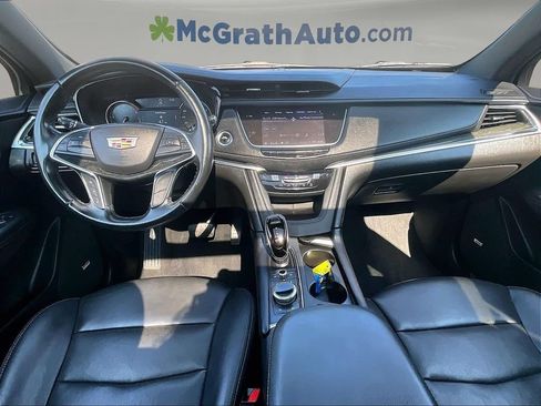 Used 2022 Cadillac XT5 Premium Luxury AWD/4WD image 9