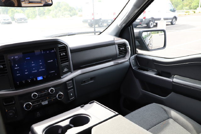 Used 2025 Ford F150 XLT w/ Equipment Group 301A Standard AWD/4WD image 27