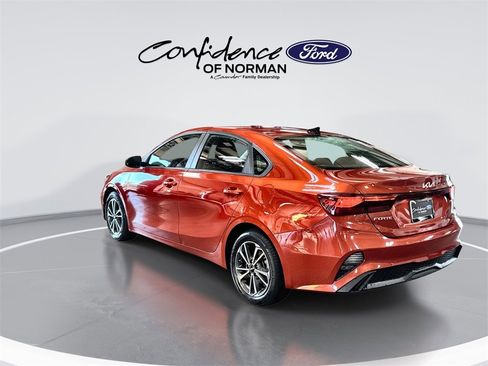 Used 2023 Kia Forte LXS image 6